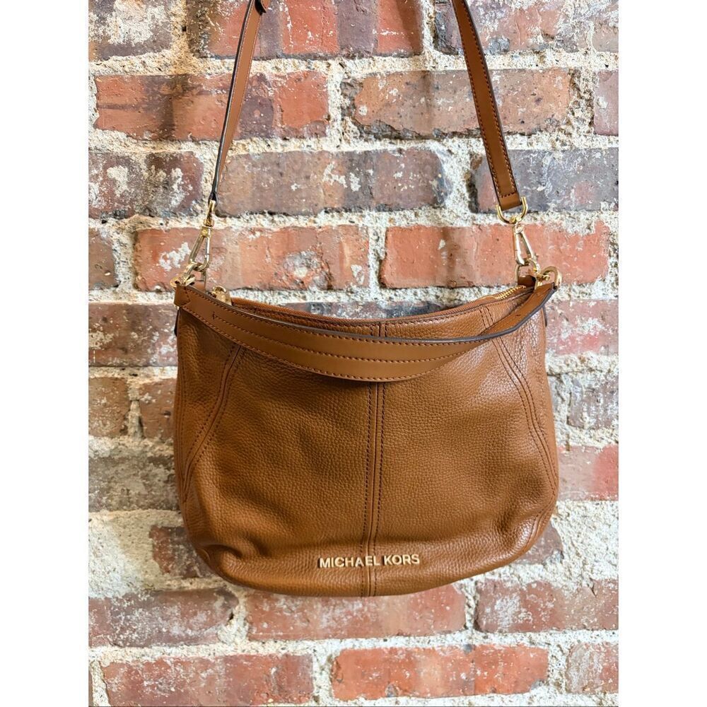 MICHAEL KORS | Bedford • Tan Carmel Medium Crescent Pebble Leather Crossbody Bag